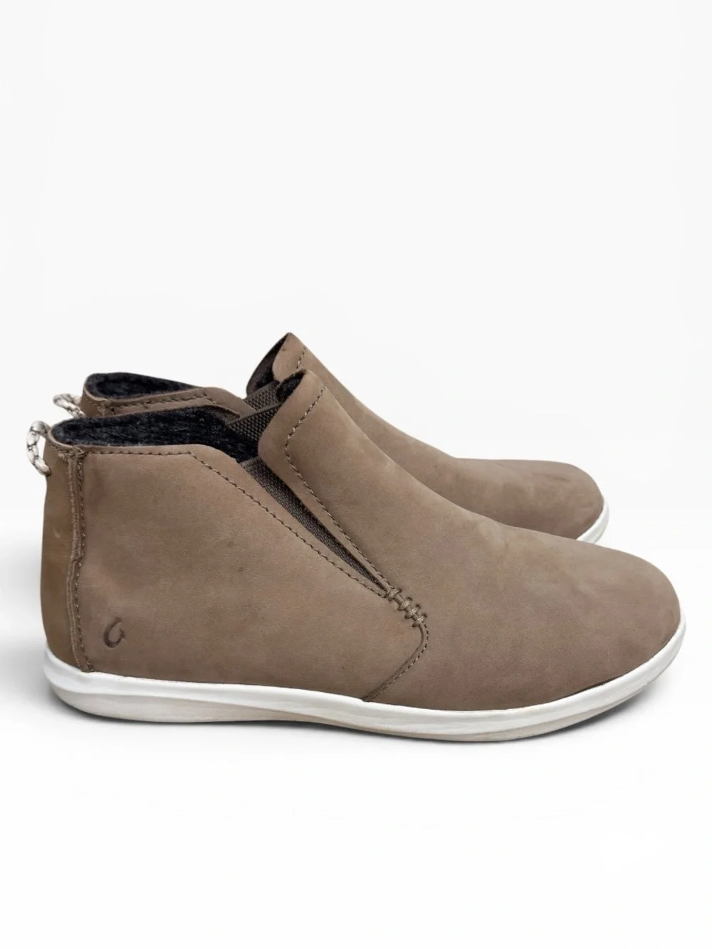 OluKai Hawai‘iloa Manu Hope Nubuck Ankle Boots Taupe Brown Women’s Size US 7